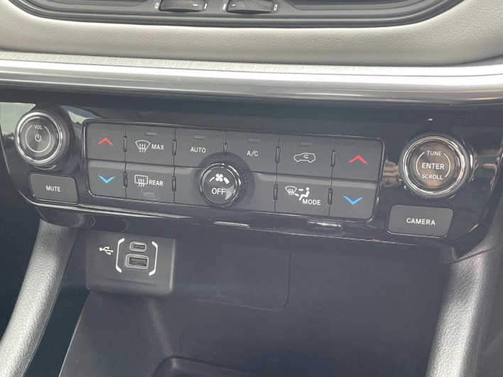 2021 Chrysler Jeep Compass 3BA-M624 (UW-6a13f08a23235)[14]