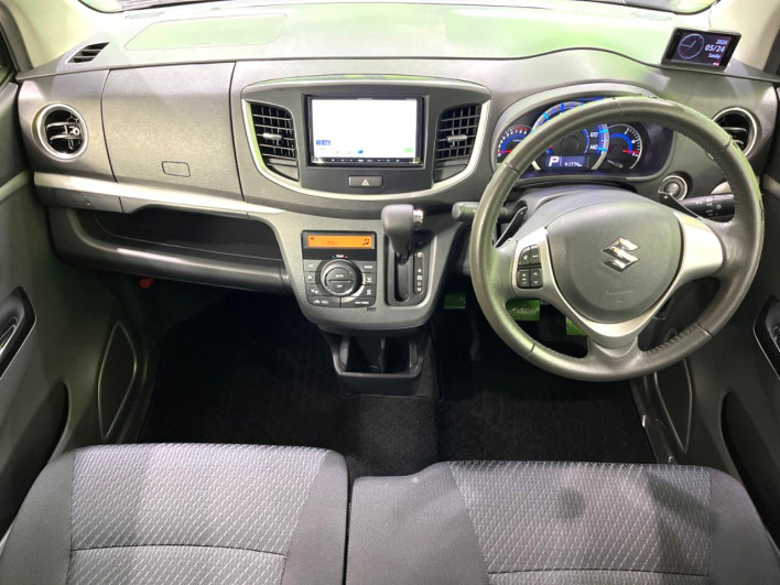 2013 Suzuki Wagon R Stingray DBA-MH34S (UW-6a13f08c37492)[26]