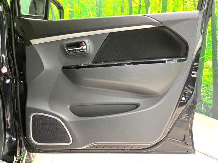 2013 Suzuki Wagon R Stingray DBA-MH34S (UW-6a13f08c37492)[28]