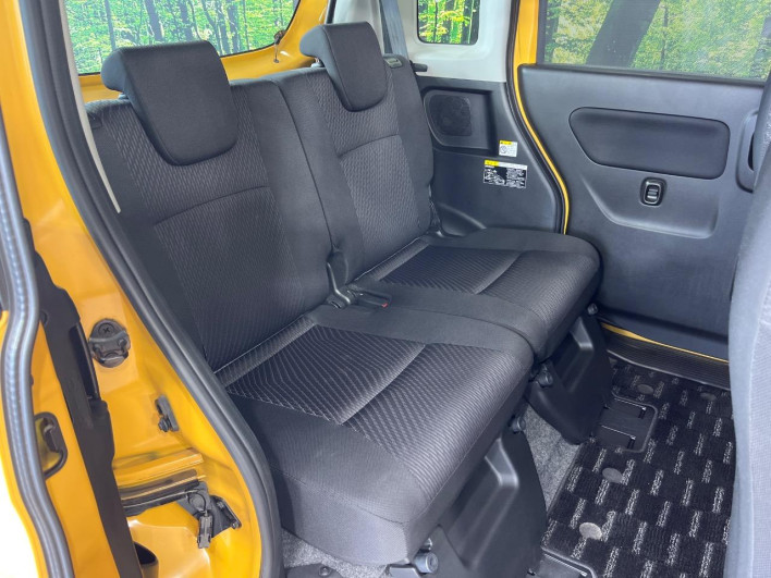 2017 Suzuki Spacia Custom Z DAA-MK42S (UW-6a13f0908e36f)[15]
