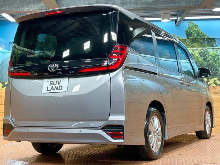 2023 Toyota Noah 6BA-MZRA90W (UW-6a13f0d48b978)[16]
