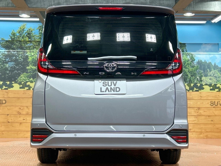 2023 Toyota Noah 6BA-MZRA90W (UW-6a13f0d48b978)[15]