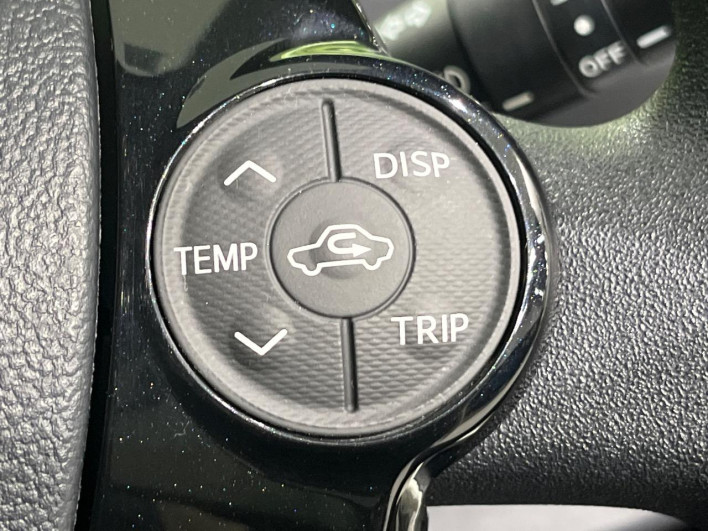 2016 Toyota Aqua DAA-NHP10 (UW-6a13f0dbba1a1)[21]