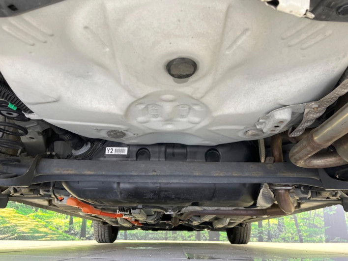 2018 Toyota Aqua DAA-NHP10 (UW-6a13f0e391c12)[11]