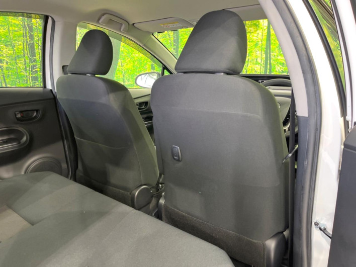 2018 Toyota Aqua DAA-NHP10 (UW-6a13f0e391c12)[21]