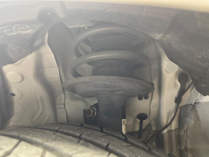 2018 Toyota Aqua DAA-NHP10 (UW-6a13f0e551486)[6]