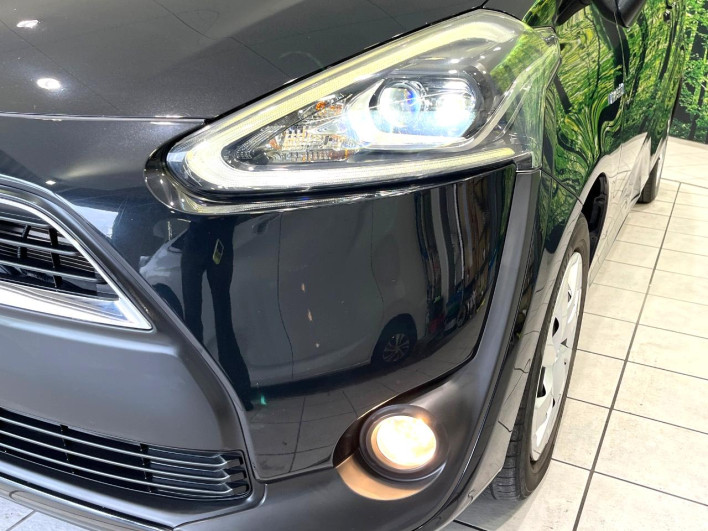 2017 Toyota Sienta DAA-NHP170G (UW-6a13f0e711310)[13]