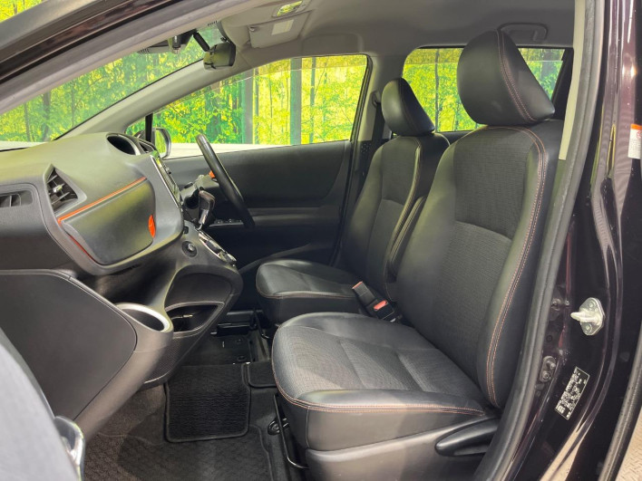 2017 Toyota Sienta DAA-NHP170G (UW-6a13f0e72c1f6)[19]
