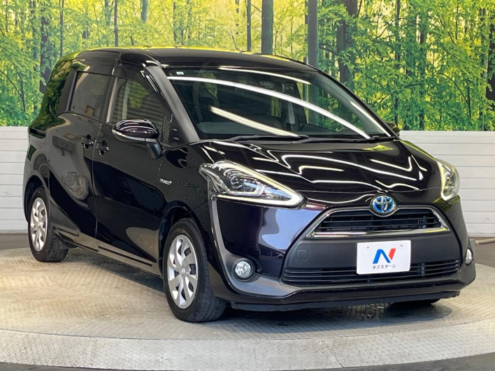 2017 Toyota Sienta DAA-NHP170G (UW-6a13f0e72c1f6)[24]