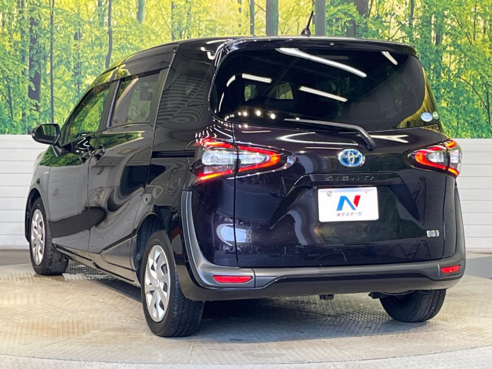 2017 Toyota Sienta DAA-NHP170G (UW-6a13f0e72c1f6)[7]