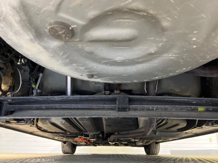 2017 Toyota Sienta DAA-NHP170G (UW-6a13f0e72c1f6)[10]