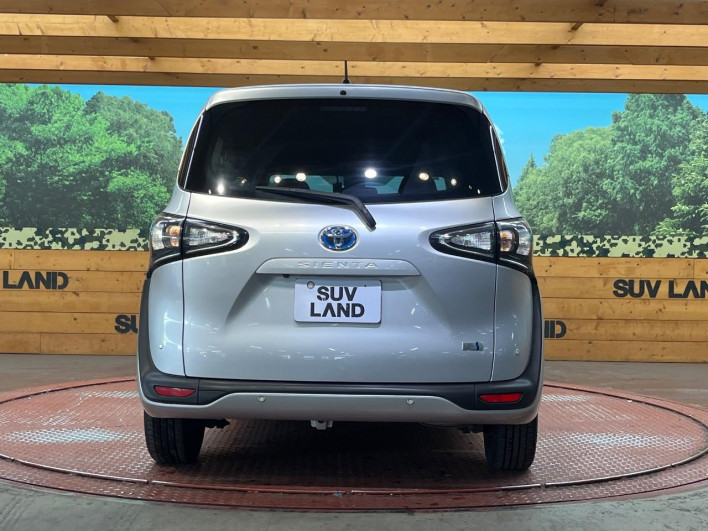 2019 Toyota Sienta 6AA-NHP170G (UW-6a13f0e9689f4)[5]