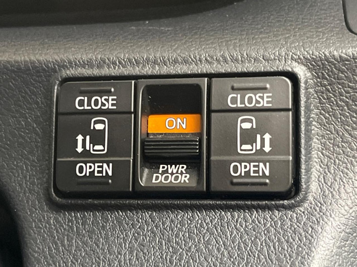 2019 Toyota Sienta 6AA-NHP170G (UW-6a13f0e9689f4)[20]