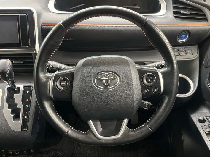 2019 Toyota Sienta 6AA-NHP170G (UW-6a13f0e9689f4)[16]