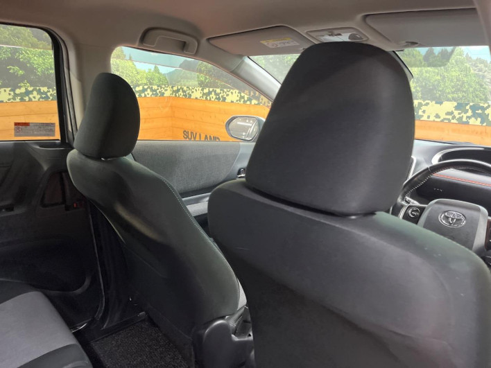 2019 Toyota Sienta 6AA-NHP170G (UW-6a13f0e9689f4)[14]