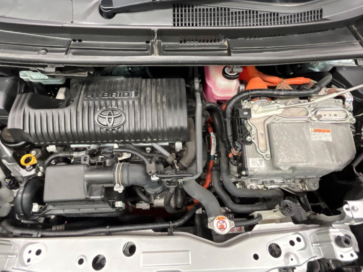 2019 Toyota Sienta 6AA-NHP170G (UW-6a13f0e9689f4)[4]