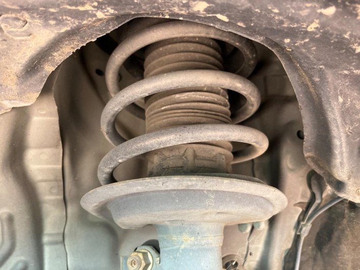 2017 Toyota Corolla Fielder DAA-NKE165G (UW-6a13f0ea6b1db)[5]