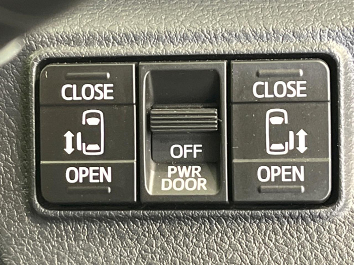 2017 Toyota Sienta DBA-NSP170G (UW-6a13f0ec5da07)[29]
