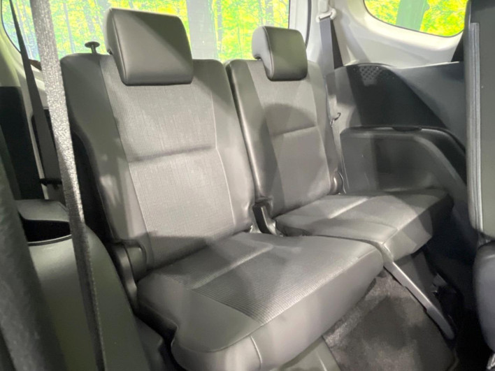 2017 Toyota Sienta DBA-NSP170G (UW-6a13f0ec5da07)[22]
