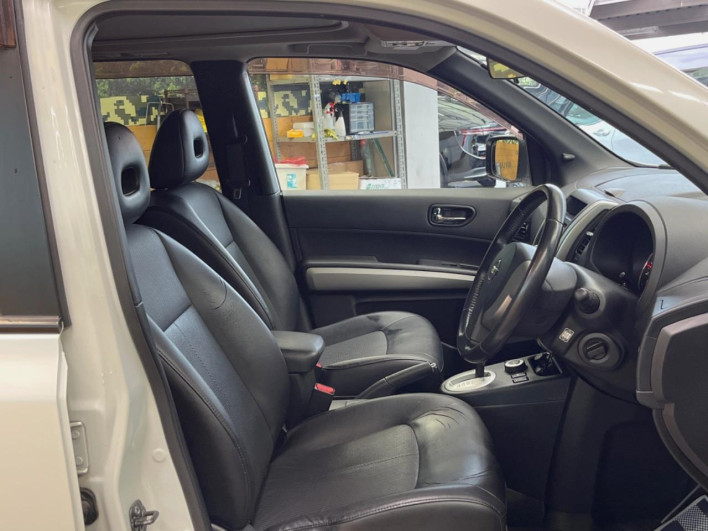 2011 Nissan X-Trail DBA-NT31 (UW-6a13f0ee11762)[14]