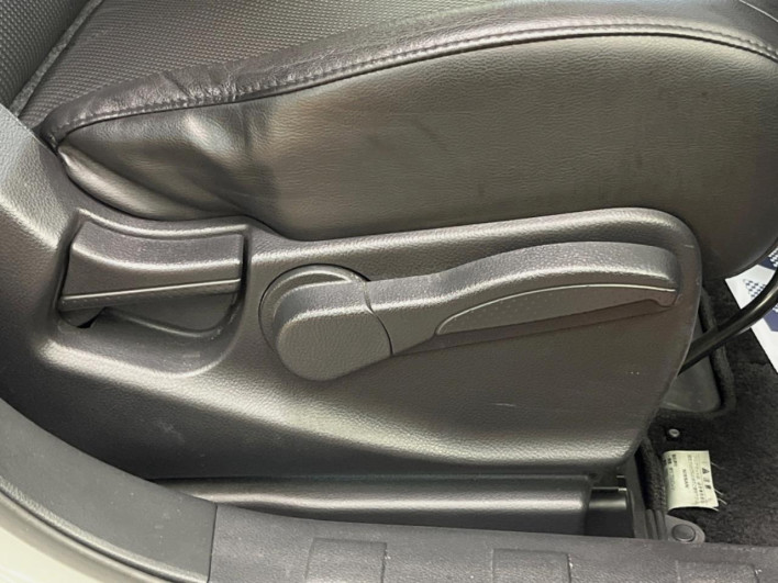 2011 Nissan X-Trail DBA-NT31 (UW-6a13f0ee11762)[15]