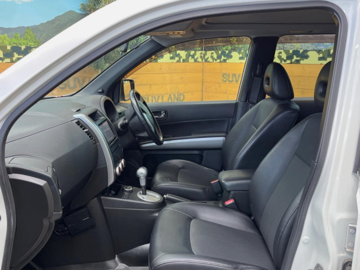 2011 Nissan X-Trail DBA-NT31 (UW-6a13f0ee11762)[6]
