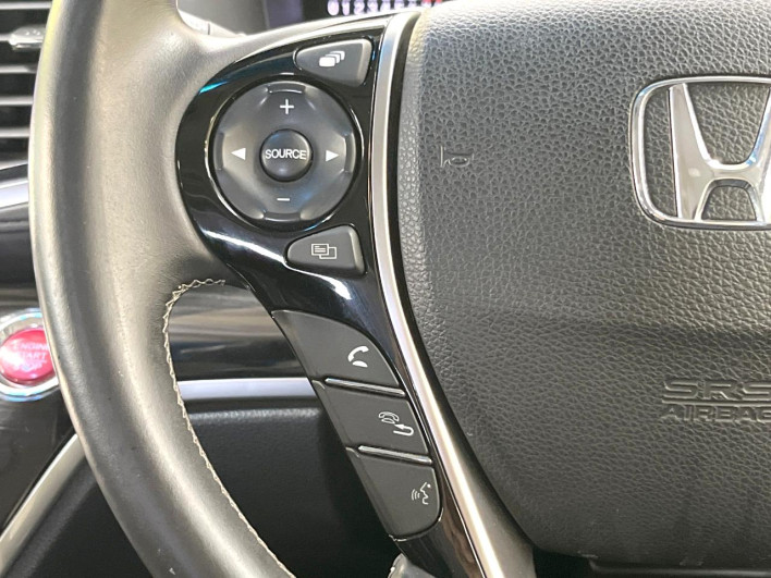 2014 Honda Odyssey DBA-RC1 (UW-6a13f0f484f87)[28]
