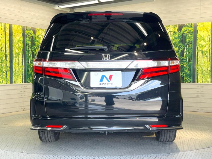 2014 Honda Odyssey DBA-RC1 (UW-6a13f0f484f87)[9]