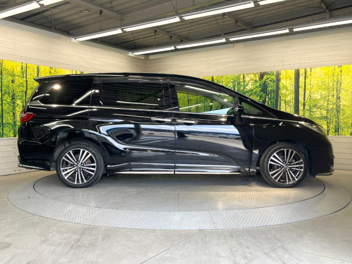 2014 Honda Odyssey DBA-RC1 (UW-6a13f0f484f87)[7]