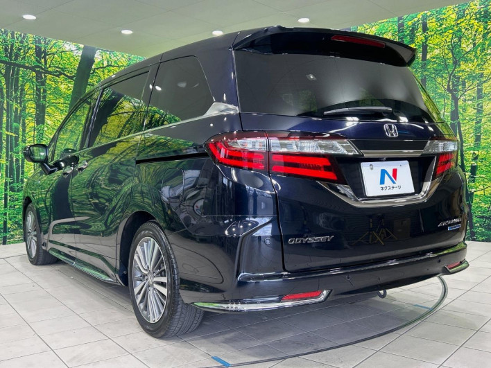 2018 Honda Odyssey Hybrid 6AA-RC4 (UW-6a13f0f570c2e)[18]