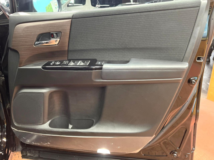 2021 Honda Odyssey Hybrid 6AA-RC4 (UW-6a13f0f5c62fc)[24]