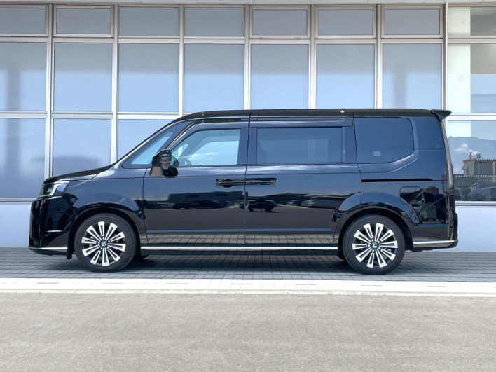 2022 Honda Step Wagon 6AA-RP8 (UW-6a13f0f7a767b)[5]