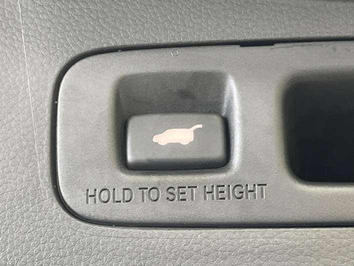 2022 Honda Step Wagon 6AA-RP8 (UW-6a13f0f7b3a08)[6]