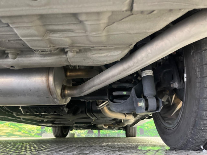 2022 Honda Step Wagon 6AA-RP8 (UW-6a13f0f7b3a08)[13]