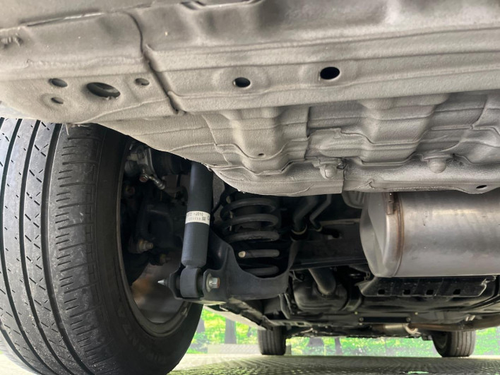 2022 Honda Step Wagon 6AA-RP8 (UW-6a13f0f7b3a08)[12]