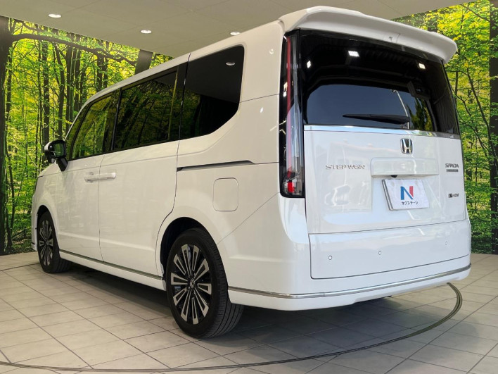 2022 Honda Step Wagon 6AA-RP8 (UW-6a13f0f7be6bb)[19]