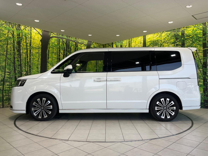 2022 Honda Step Wagon 6AA-RP8 (UW-6a13f0f7be6bb)[20]