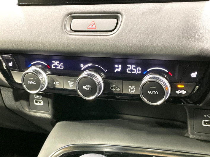 2021 Honda VEZEL 6AA-RV5 (UW-6a13f0fbce085)[22]