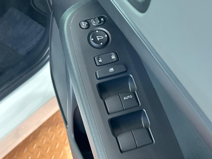 2024 Honda VEZEL 6AA-RV5 (UW-6a13f0ffb8e79)[4]