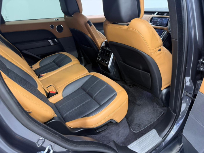 2019 Land Rover Range Rover Sport LDA-LW3KB (UW-6a13f1082caaf)[11]