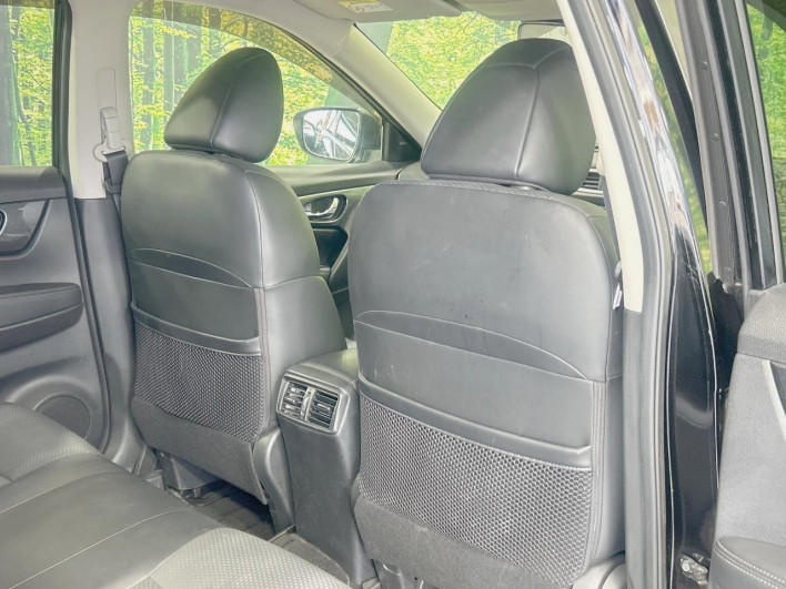 2016 Nissan X-Trail DBA-T32 (UW-6a13f10e9e95e)[25]