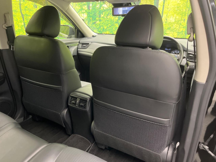 2017 Nissan X-Trail DBA-T32 (UW-6a13f10ec7161)[26]