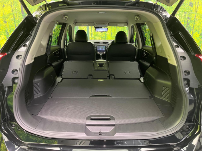 2017 Nissan X-Trail DBA-T32 (UW-6a13f10ec7161)[14]