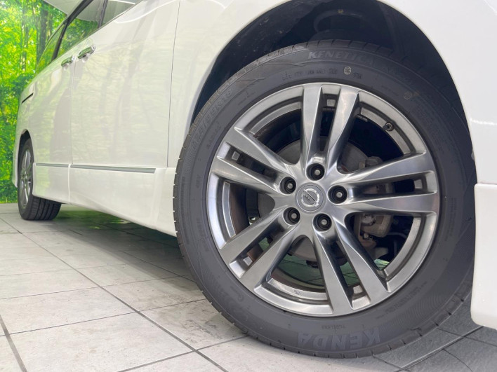 2013 Nissan Elgrand DBA-TE52 (UW-6a13f1101146f)[15]