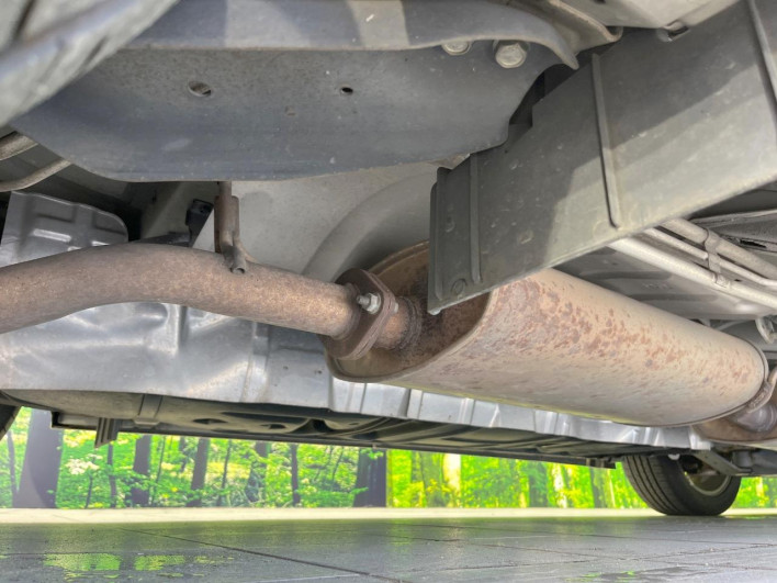 2013 Nissan Elgrand DBA-TE52 (UW-6a13f1101146f)[21]
