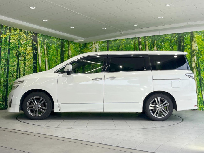 2013 Nissan Elgrand DBA-TE52 (UW-6a13f1101146f)[5]