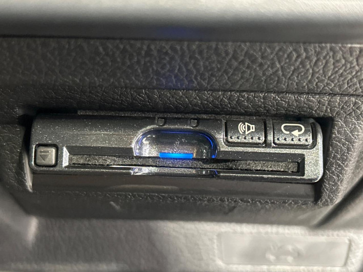 2014 Subaru Levorg DBA-VM4 (UW-6a13f11fdd8e1)[23]