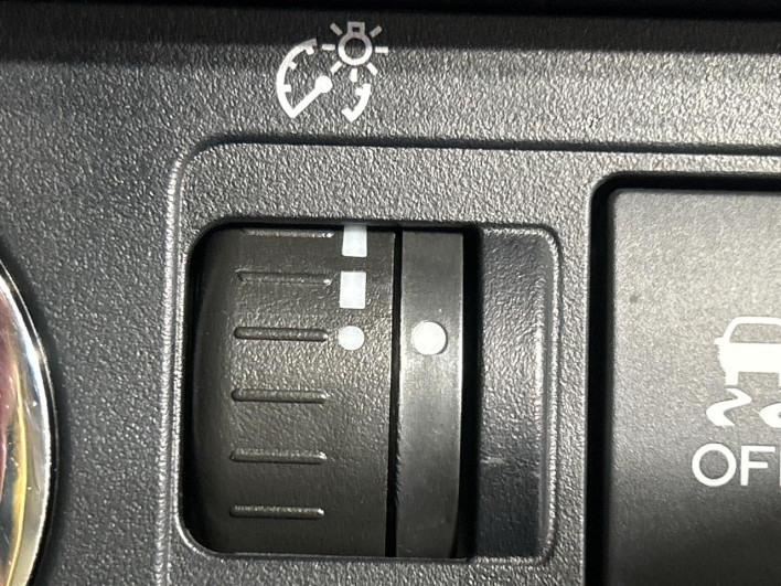 2014 Subaru Levorg DBA-VM4 (UW-6a13f11fdd8e1)[20]