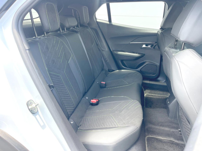 2025 Peugeot 2008 3DA-P24YH01 (UW-6a13f1232966d)[18]