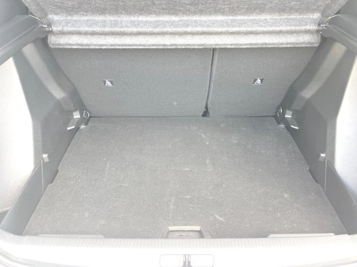 2025 Peugeot 2008 3DA-P24YH01 (UW-6a13f1232966d)[14]